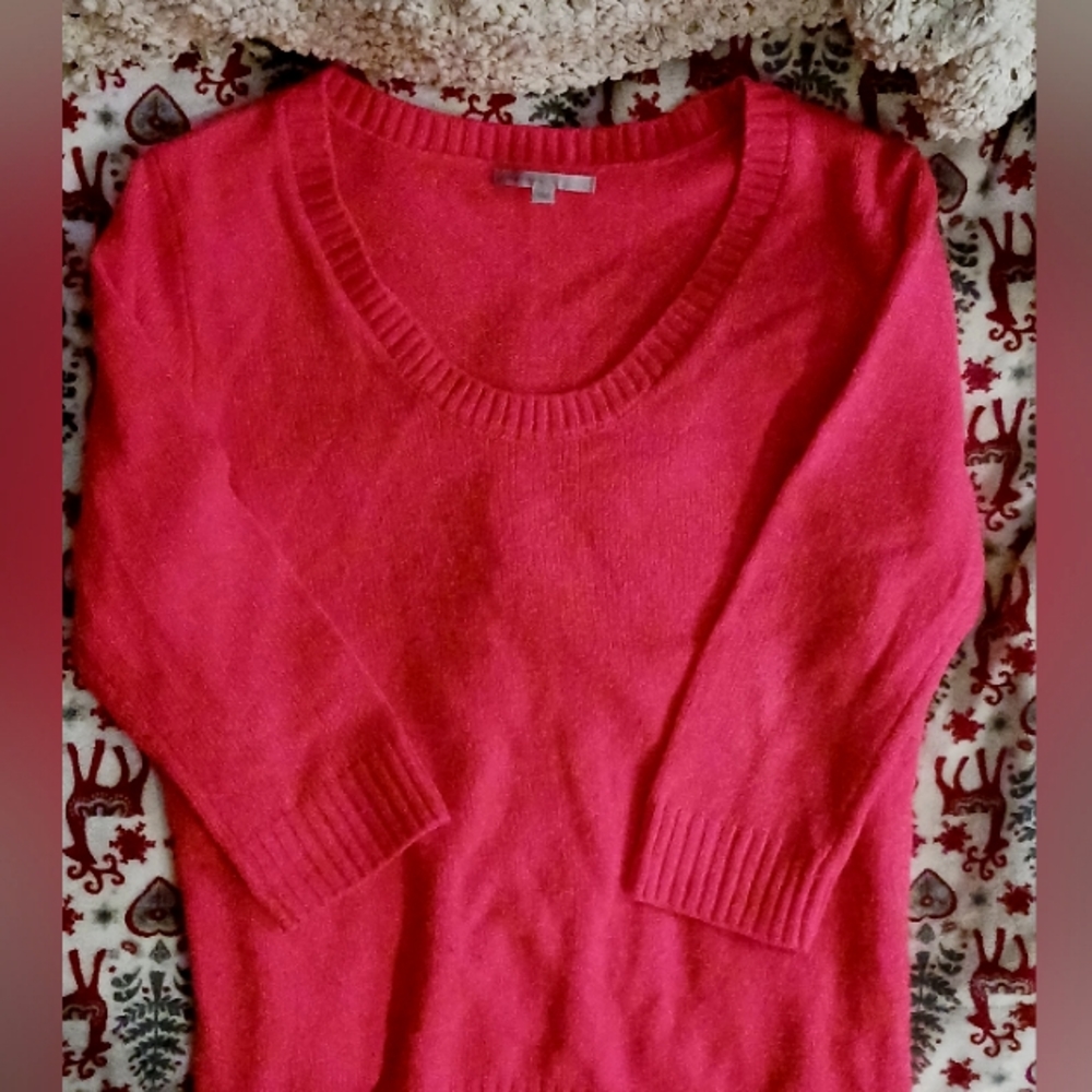 ♡Gap Bright Coral Sweater♡